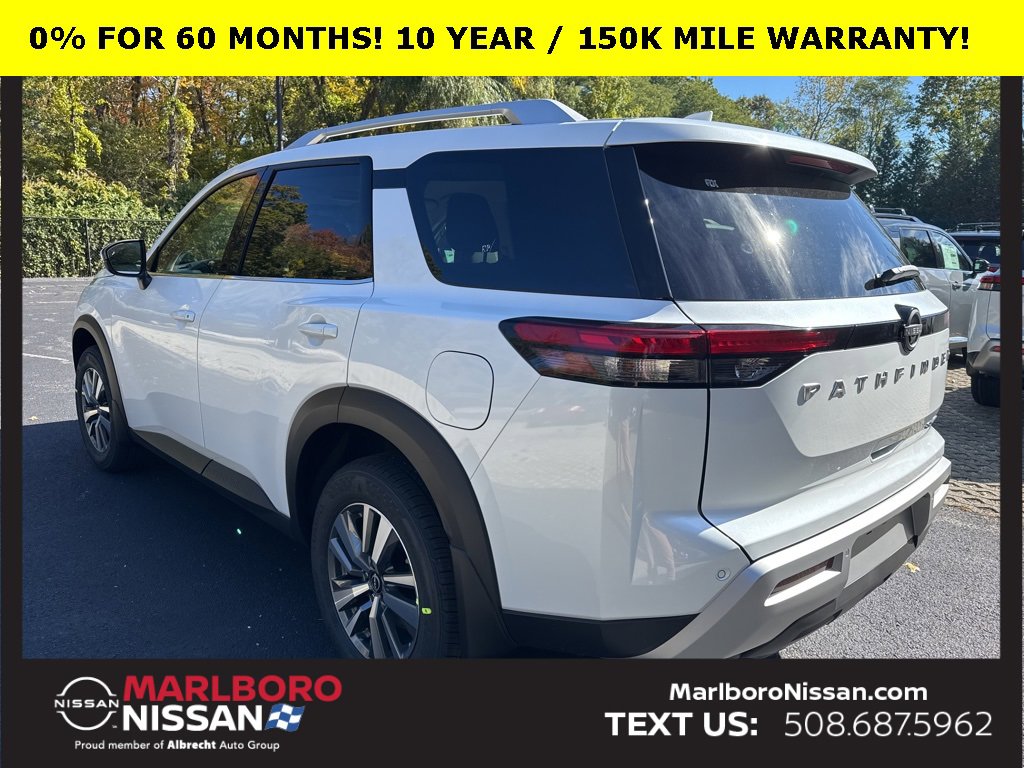 New 2025 Nissan Pathfinder SL w/ Cargo Package image 5