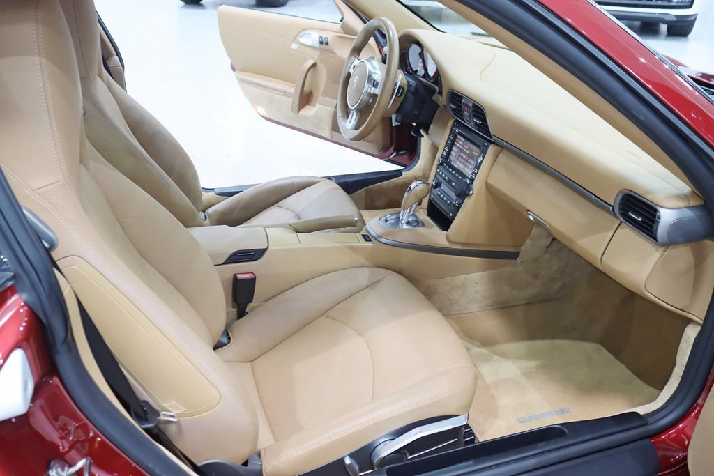 Used 2011 Porsche 911 Carrera RWD image 24