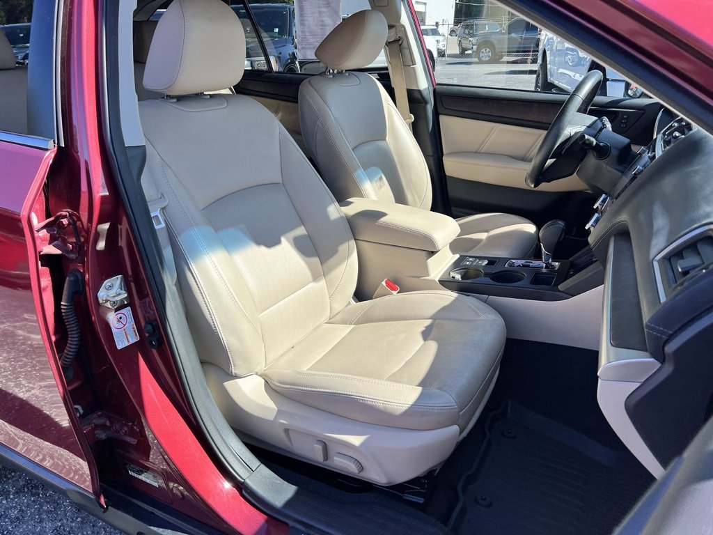 Used 2019 Subaru Outback 2.5i Limited image 18