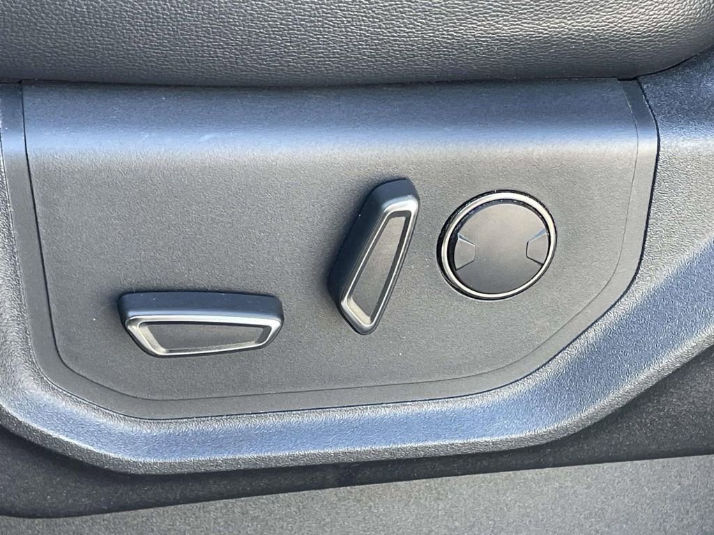 Used 2020 Ford F150 Raptor w/ Equipment Group 802A Luxury AWD/4WD image 7