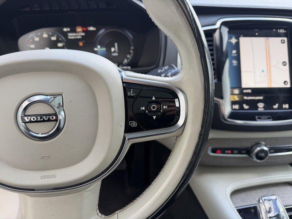 Used 2020 Volvo XC90 T8 Inscription image 18