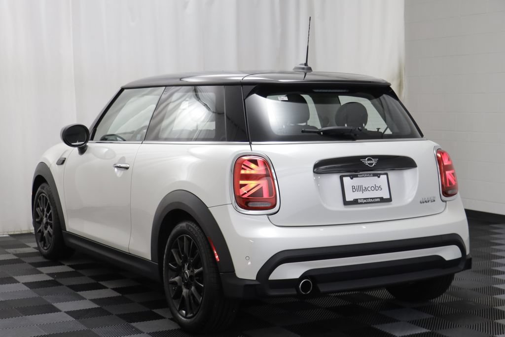 Certified 2024 MINI Cooper 2-Door Hardtop FWD image 15
