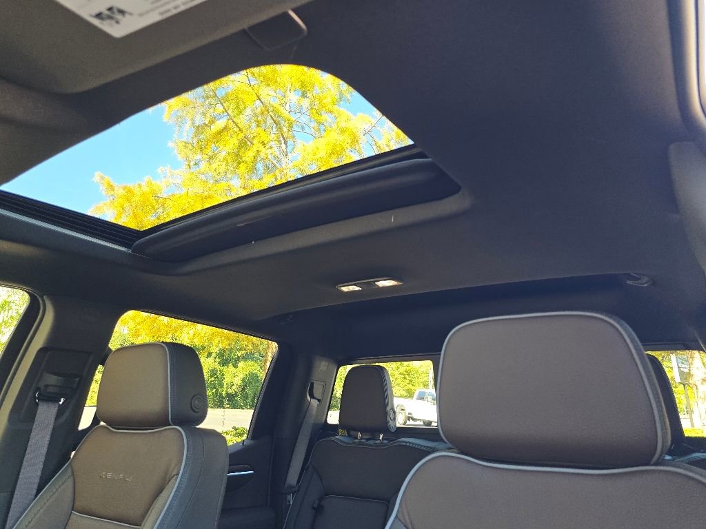 New 2026 GMC Sierra 1500 Denali w/ Technology Package image 11
