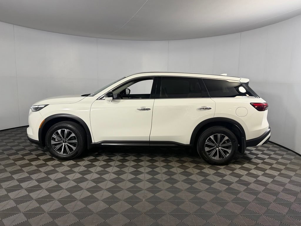 Used 2024 INFINITI QX60 Pure FWD image 9