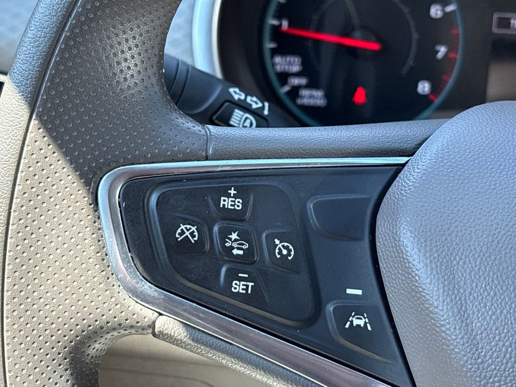 Used 2025 Chevrolet Malibu LT image 20