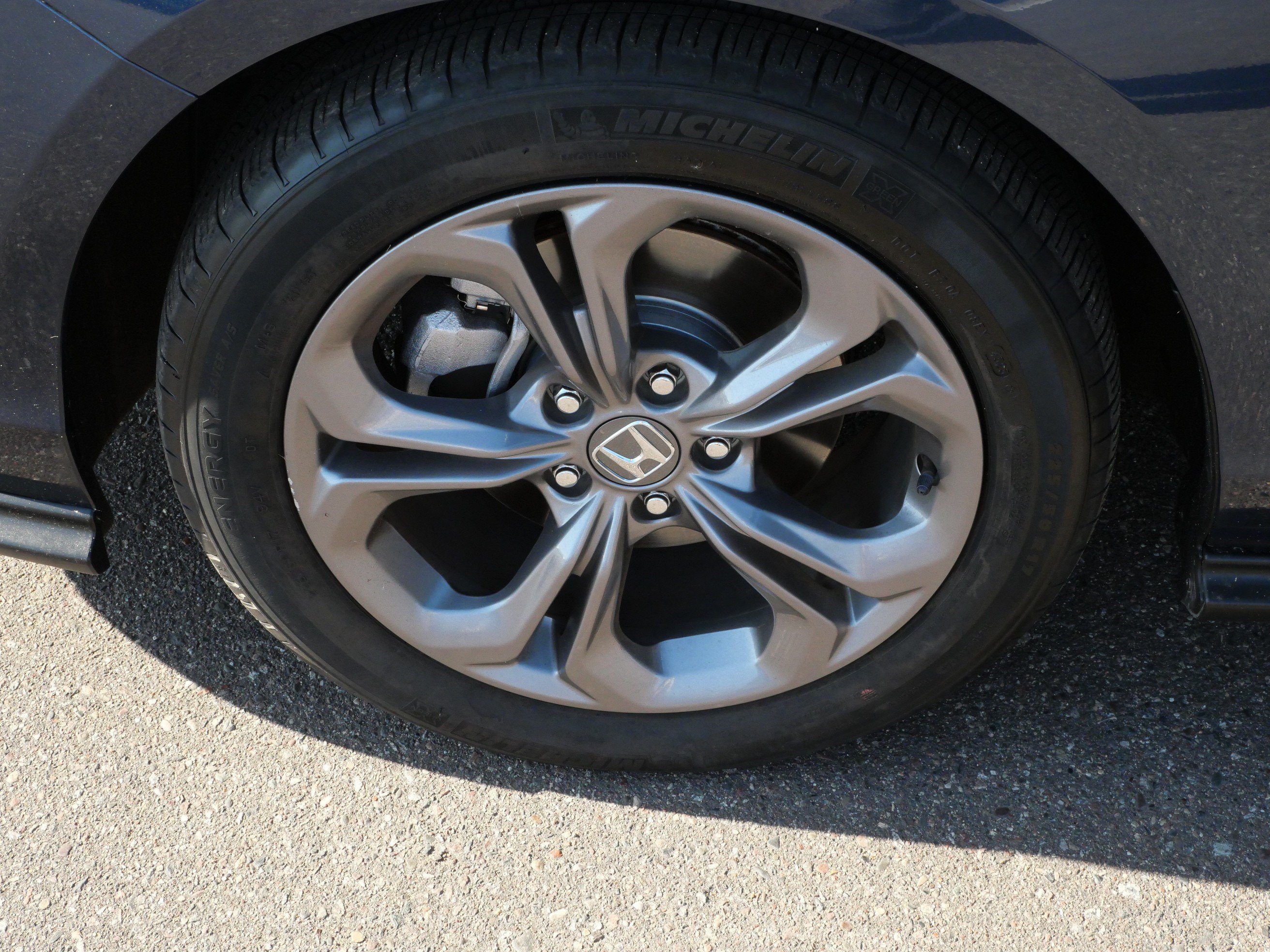 Certified 2024 Honda Accord EX image 15