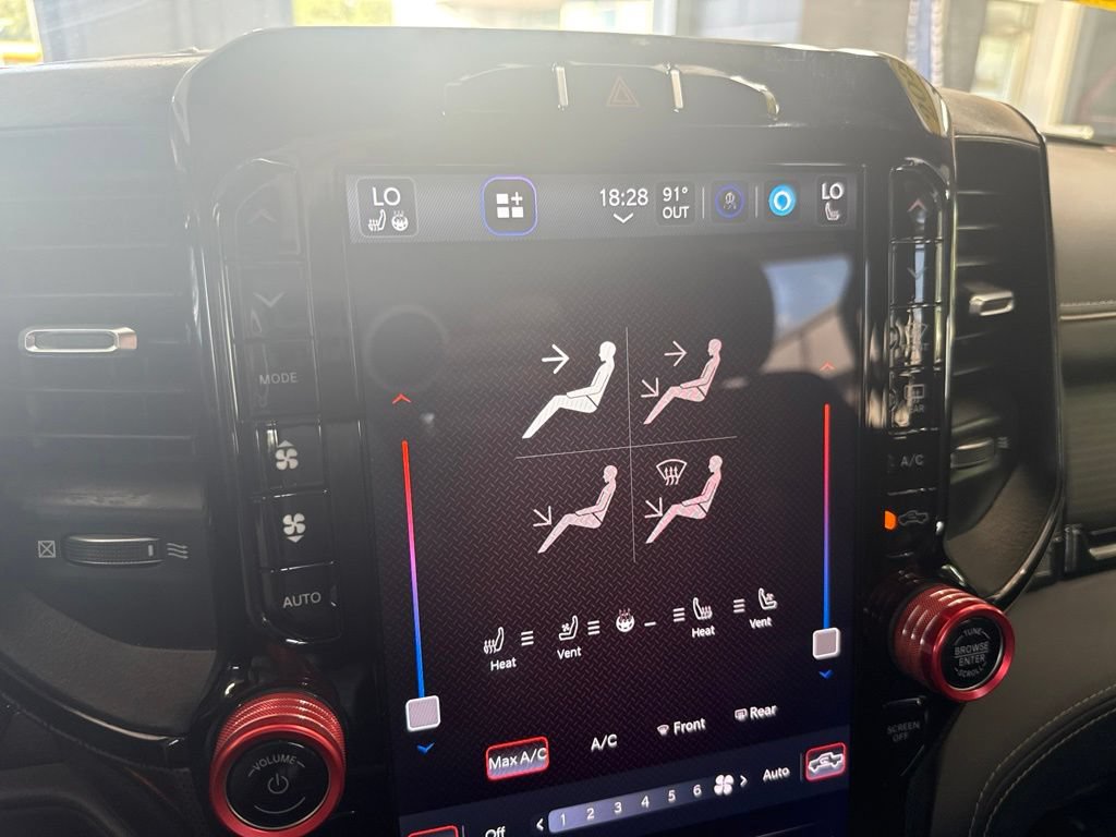 Used 2023 RAM 1500 Limited w/ Body Color Bumper Group AWD/4WD image 22