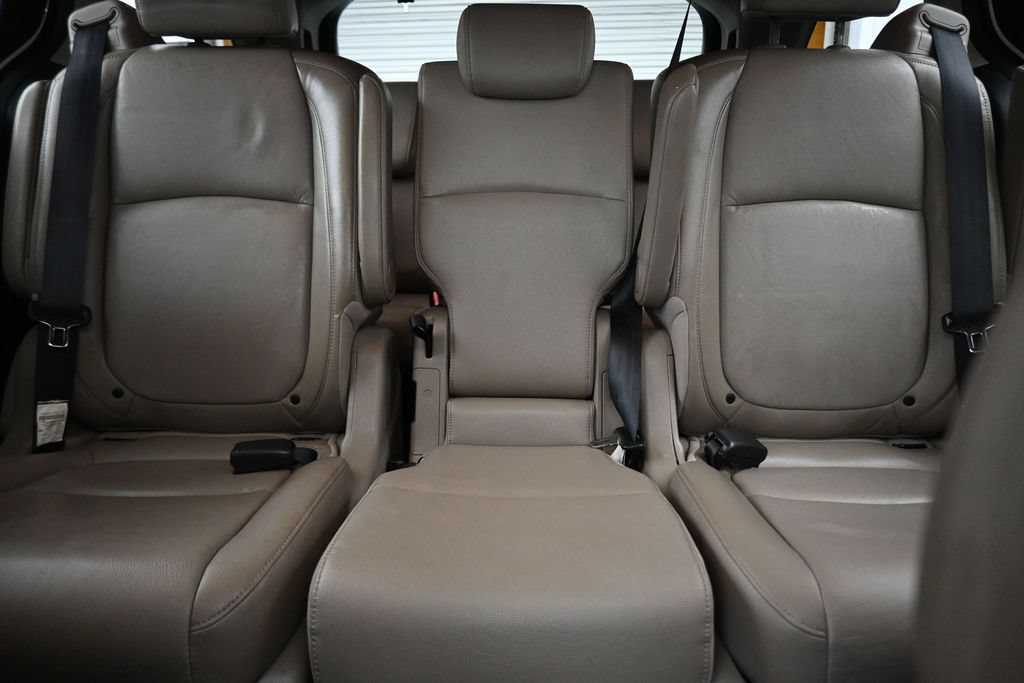 Used 2018 Honda Odyssey Elite image 34