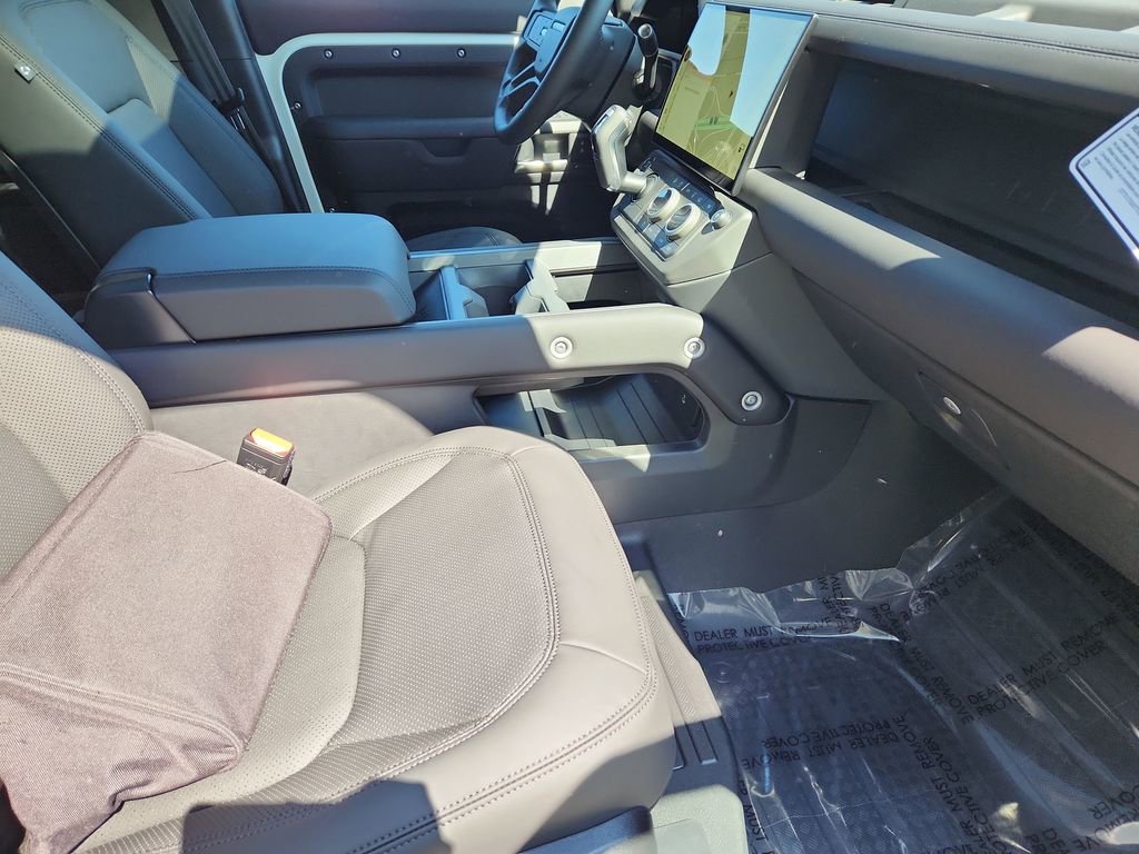 New 2026 Land Rover Defender 130 S image 3