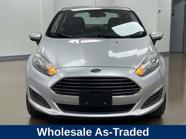 Used 2015 Ford Fiesta SE FWD video 2