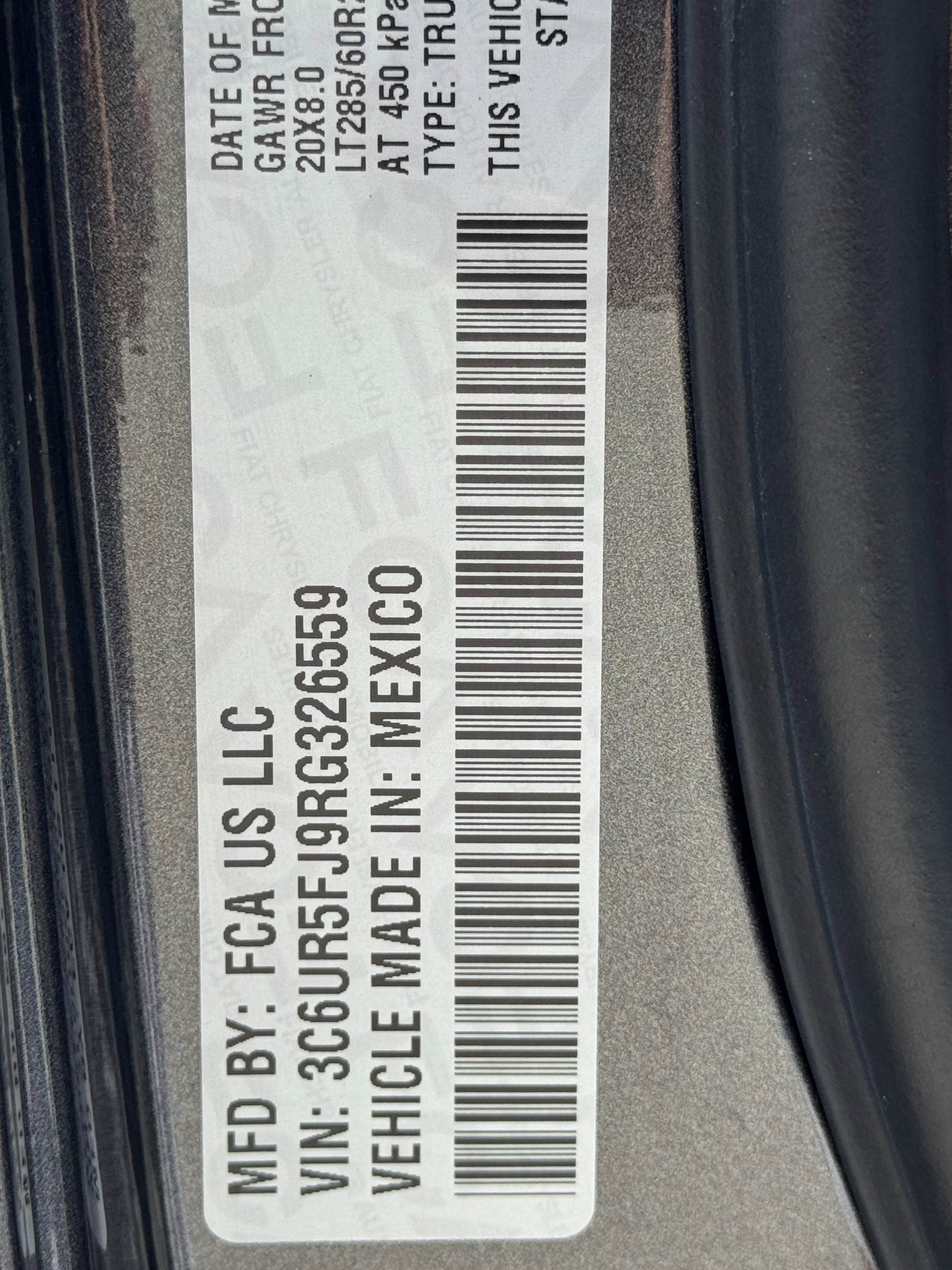 Used 2024 RAM 2500 Laramie w/ Sport Appearance Package image 32