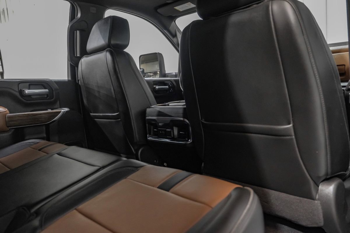 Used 2022 Chevrolet Silverado 3500 High Country image 38