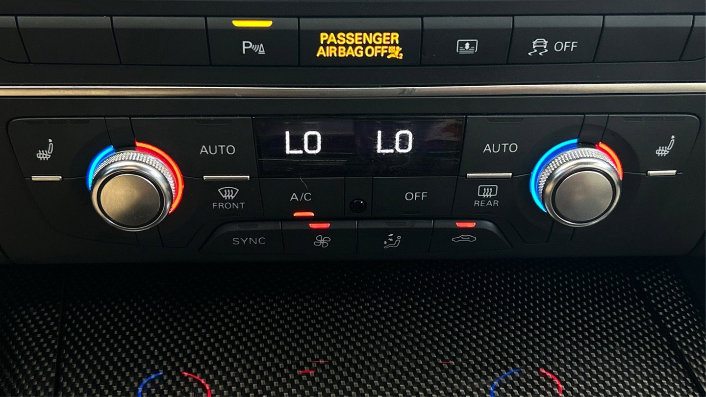 Used 2015 Audi S6 w/ Driver Assistance Package image 26