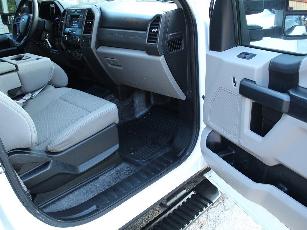 Used 2019 Ford F250 XL w/ Power Equipment Group image 21