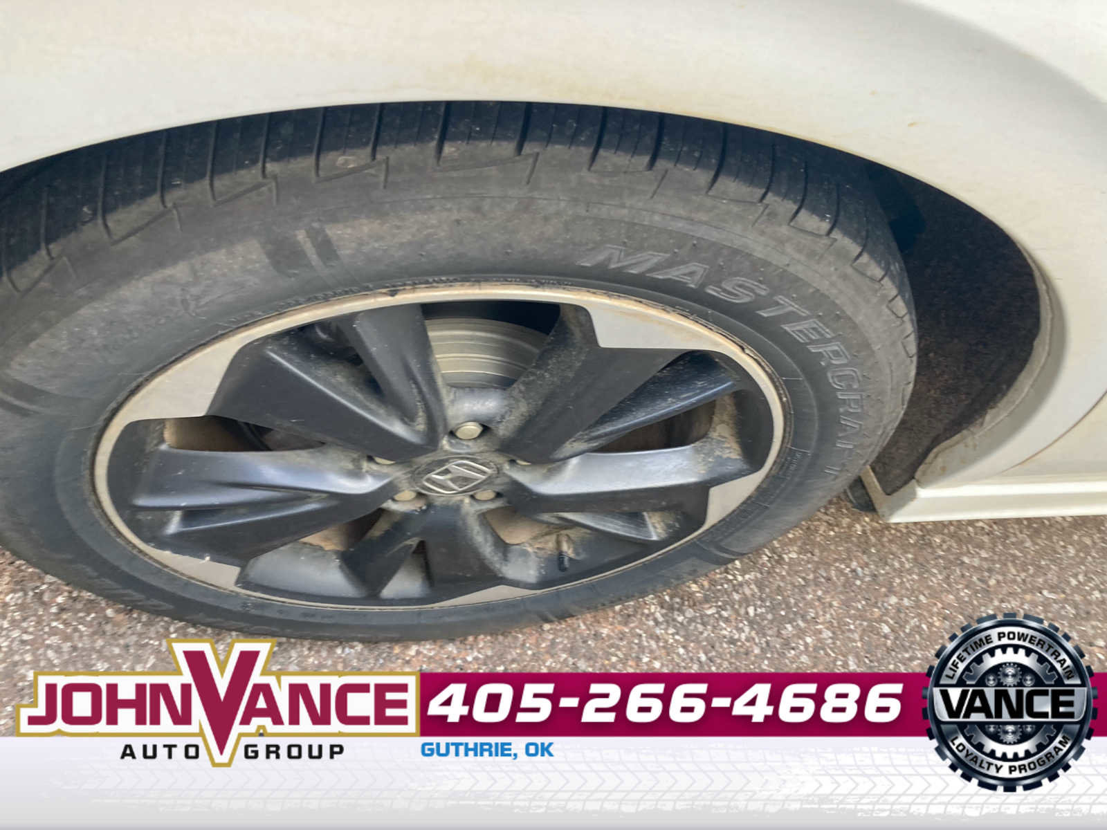 Used 2024 Honda Odyssey Elite image 8