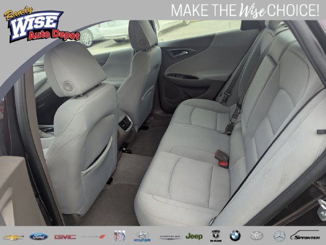 Used 2020 Chevrolet Malibu LT FWD image 17