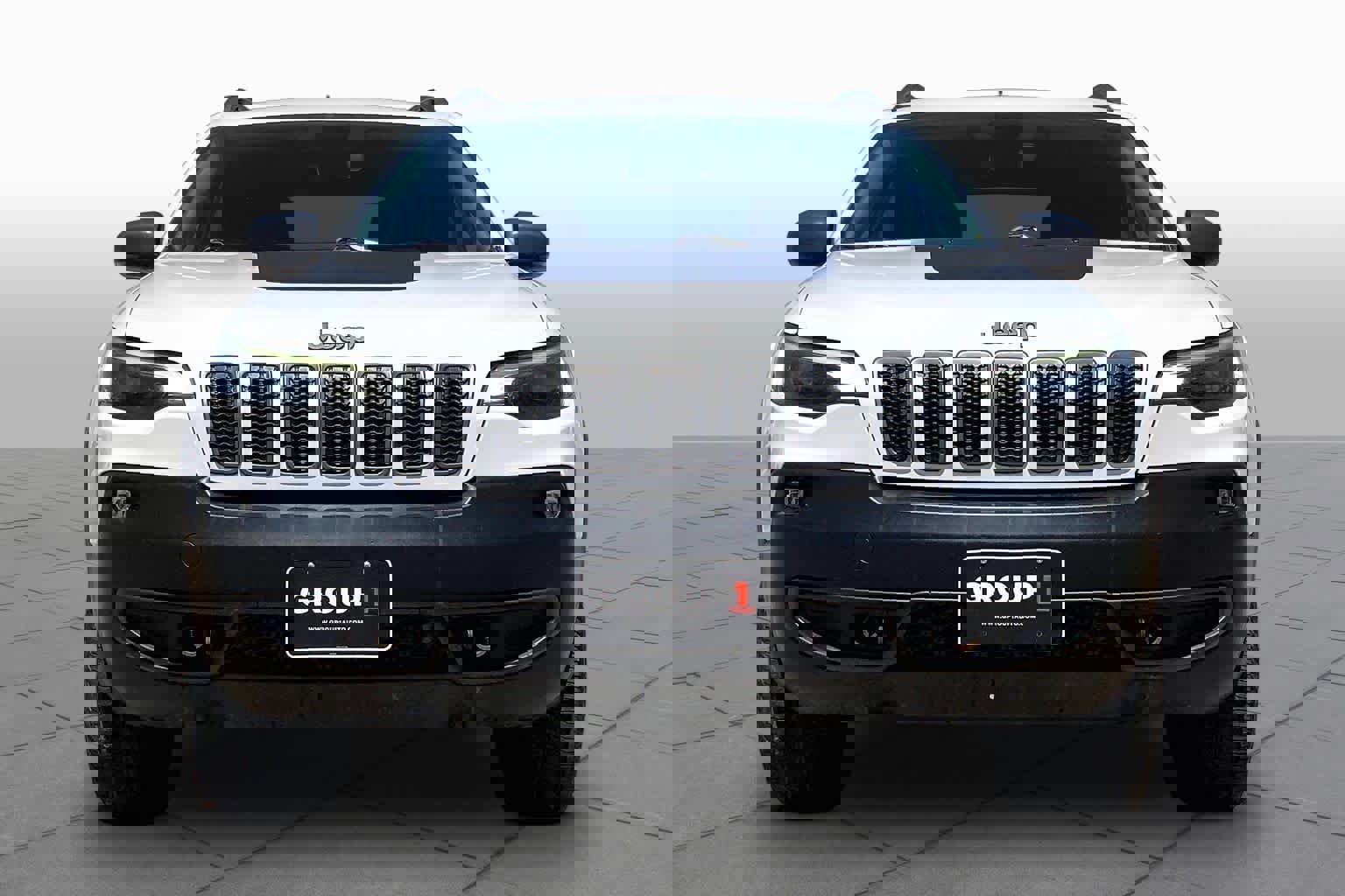 Used 2020 Jeep Cherokee Trailhawk AWD/4WD image 4