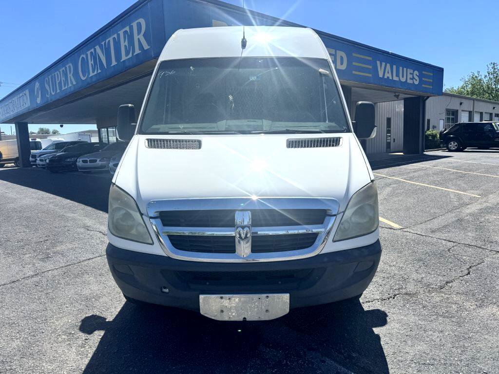Used 2007 Dodge Sprinter 2500 image 3