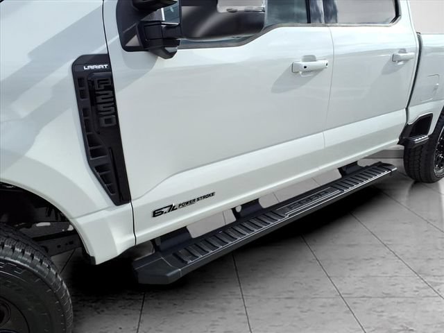 New 2026 Ford F250 Lariat w/ Black Appearance Package AWD/4WD image 5