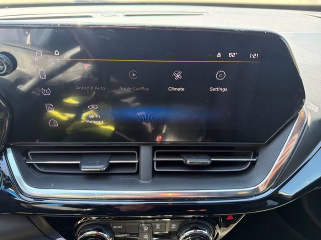 Used 2024 Chevrolet Trax RS FWD image 15