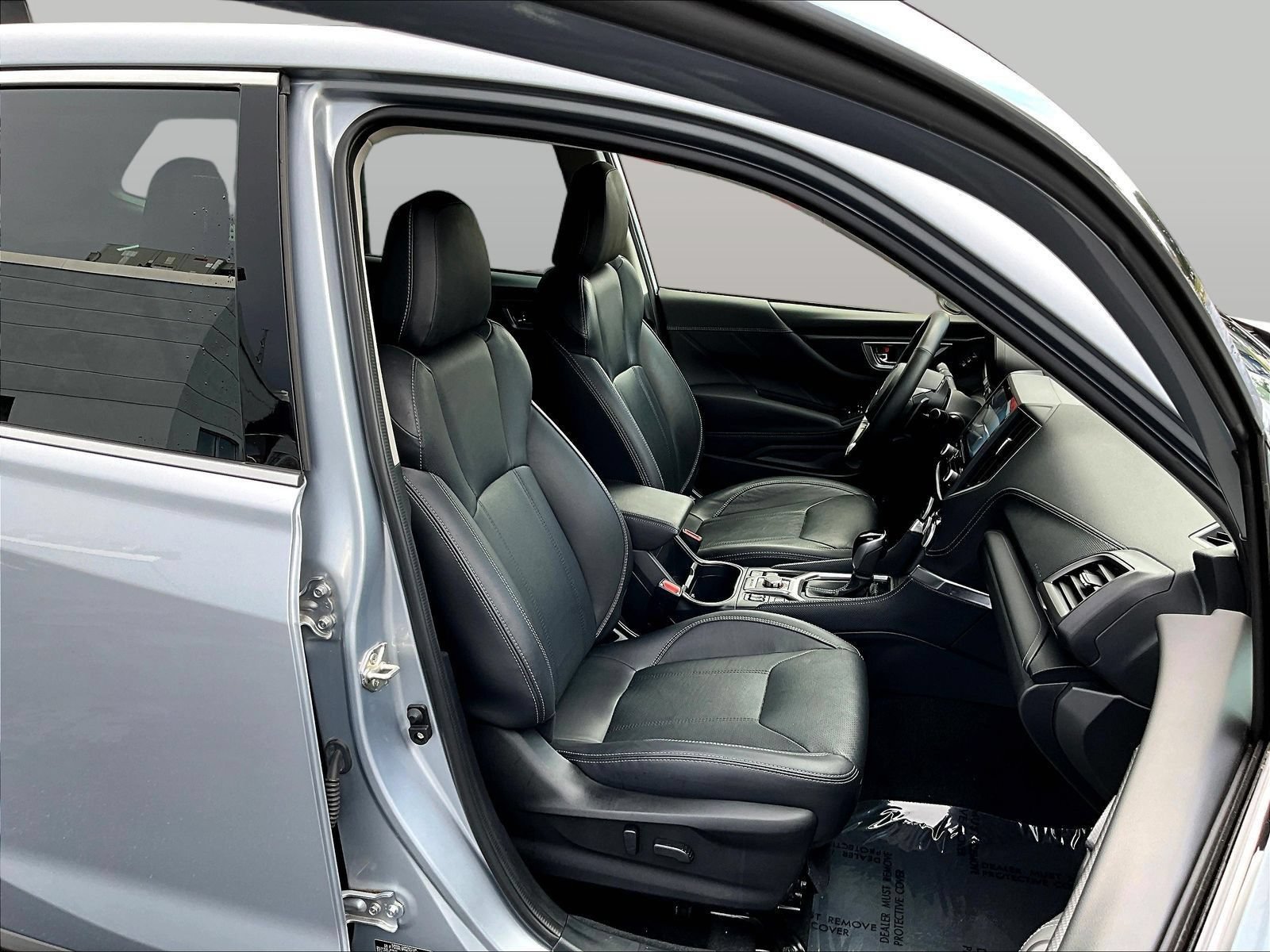 Used 2023 Subaru Forester Touring AWD/4WD image 31