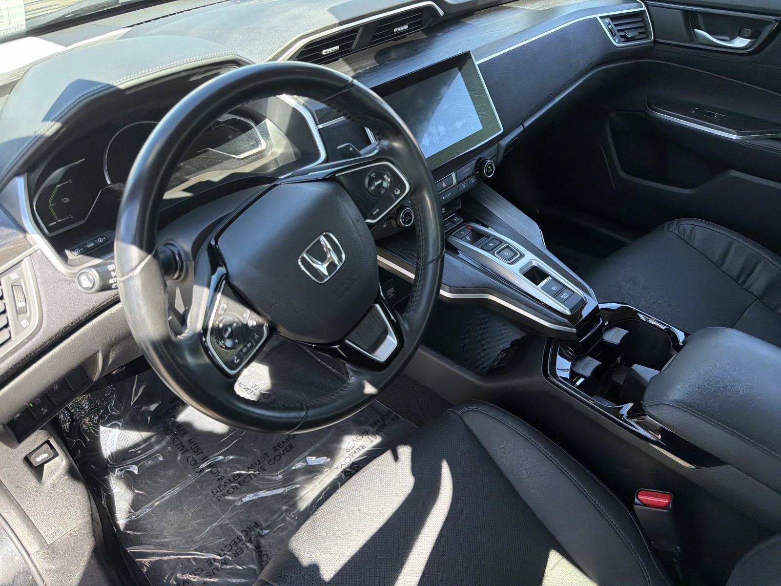 Used 2021 Honda Clarity Touring image 7
