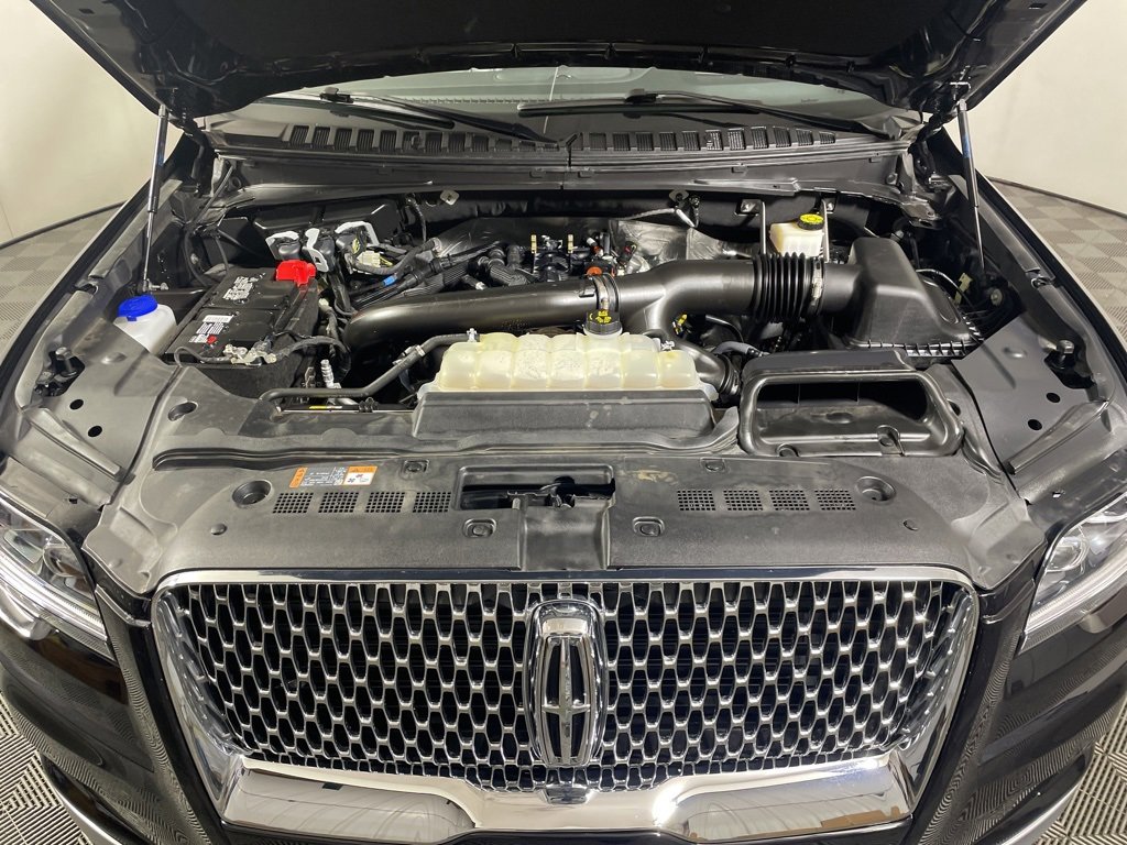 Used 2024 Lincoln Navigator Reserve image 24
