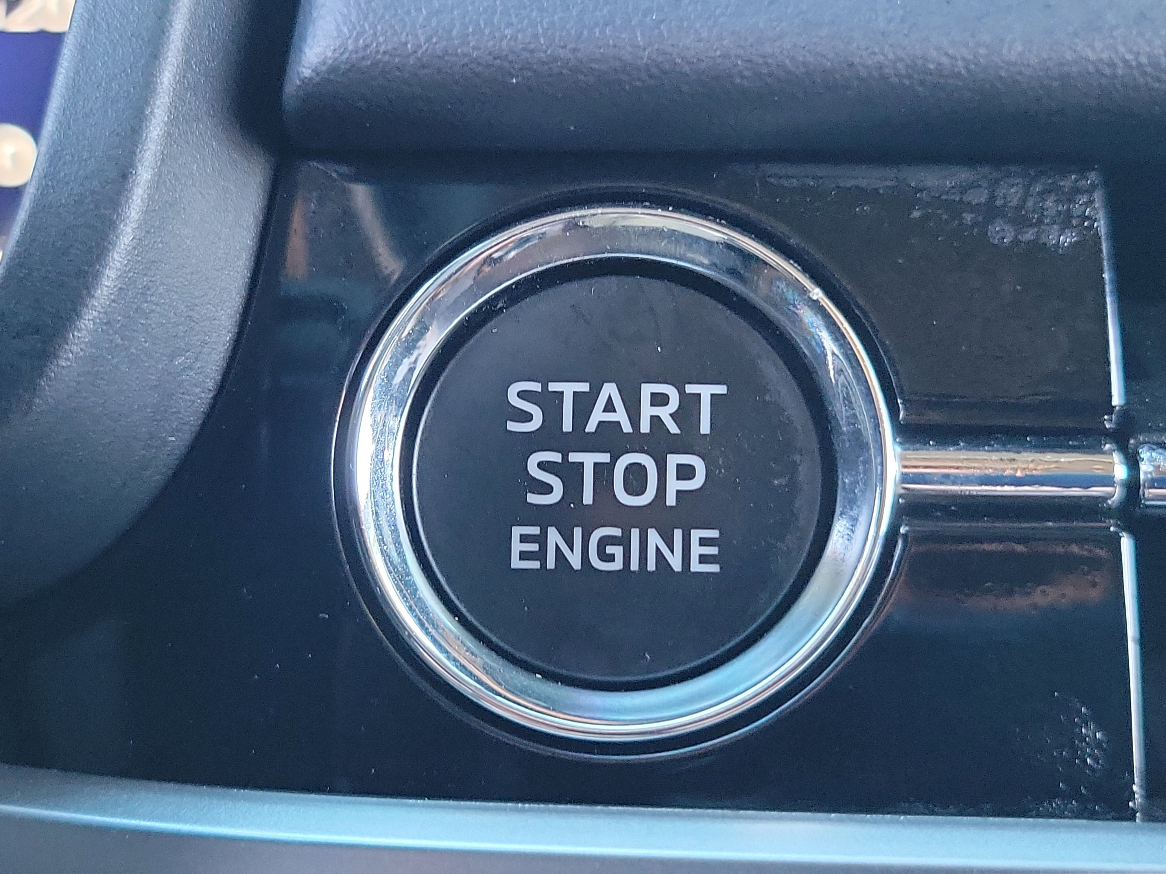 Used 2024 Mitsubishi Outlander SEL image 31