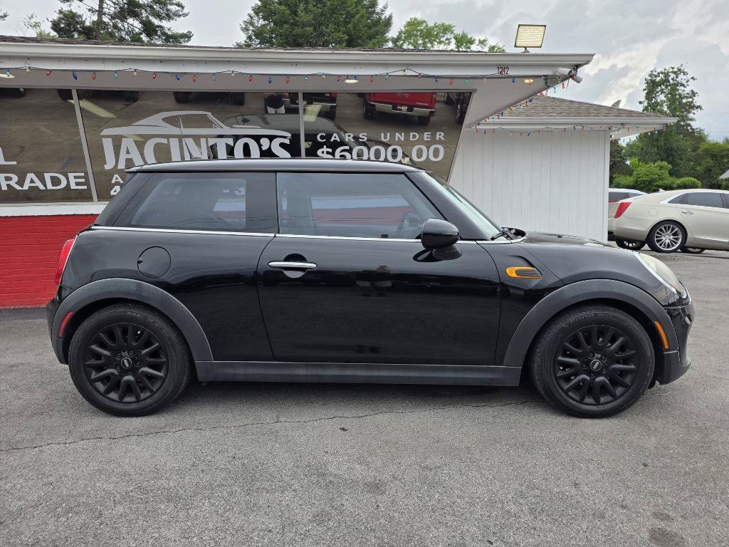 Used 2014 MINI Cooper 2-Door Hardtop FWD image 6