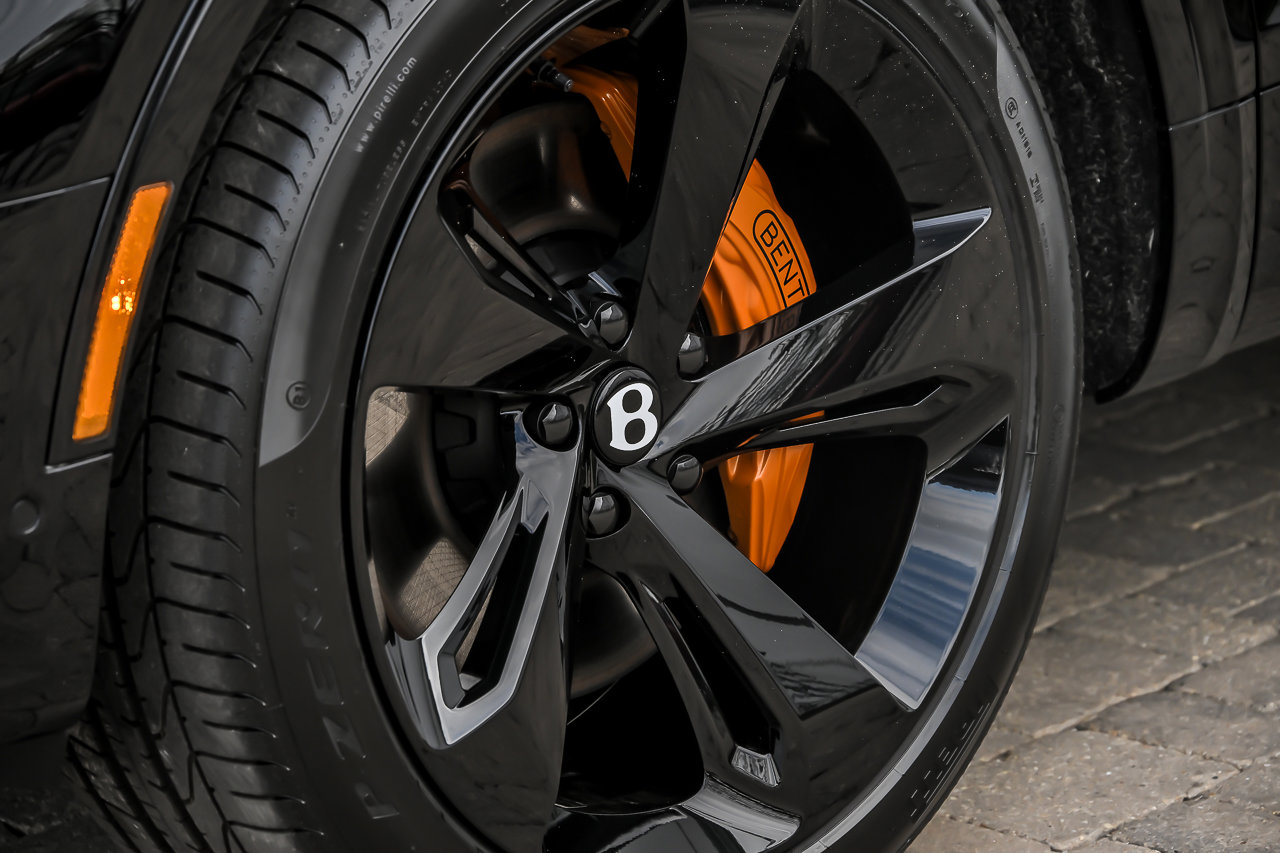 New 2026 Bentley Bentayga AWD/4WD image 9