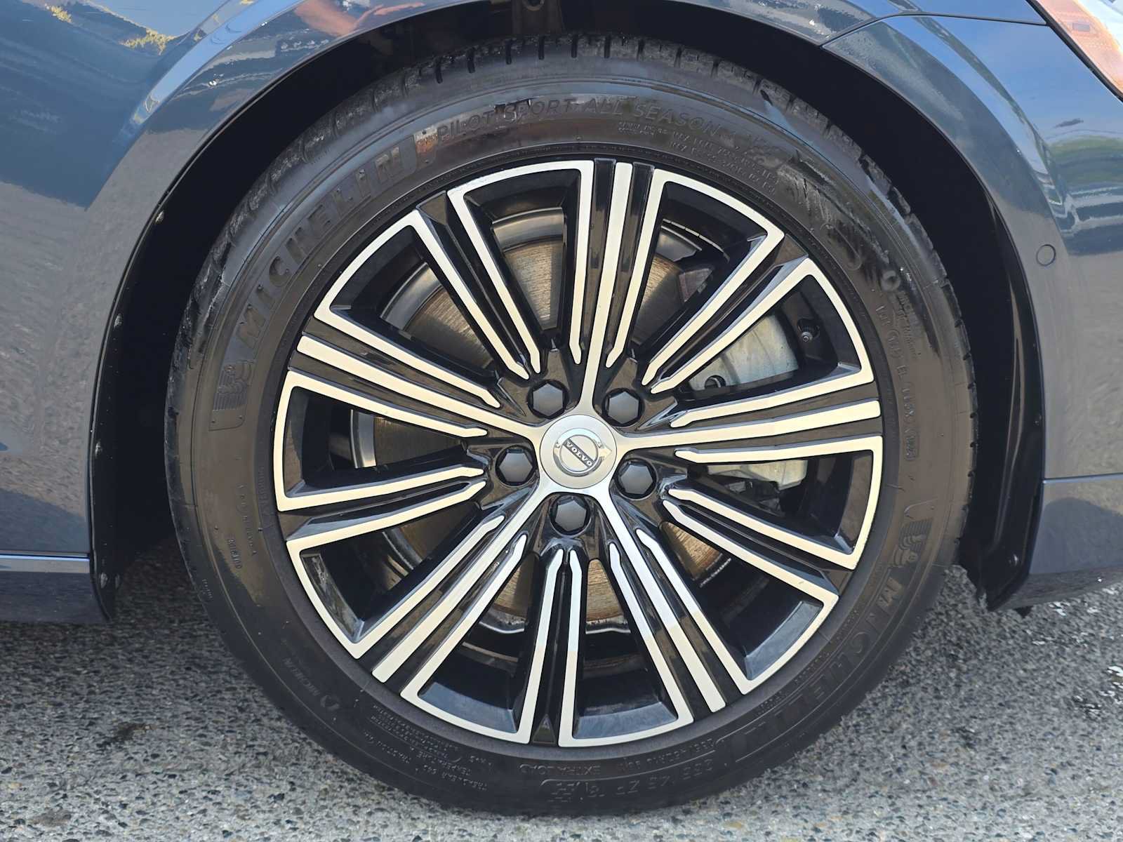 Used 2020 Volvo S60 T6 Inscription AWD/4WD image 9