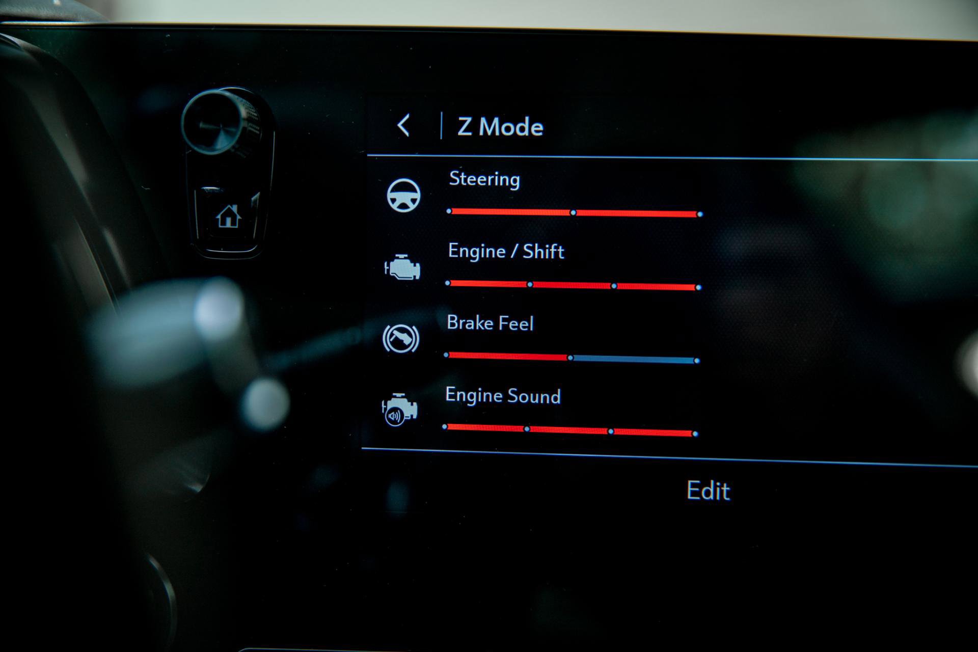 Used 2021 Chevrolet Corvette Stingray Premium Conv w/ Z51 Performance Package image 14