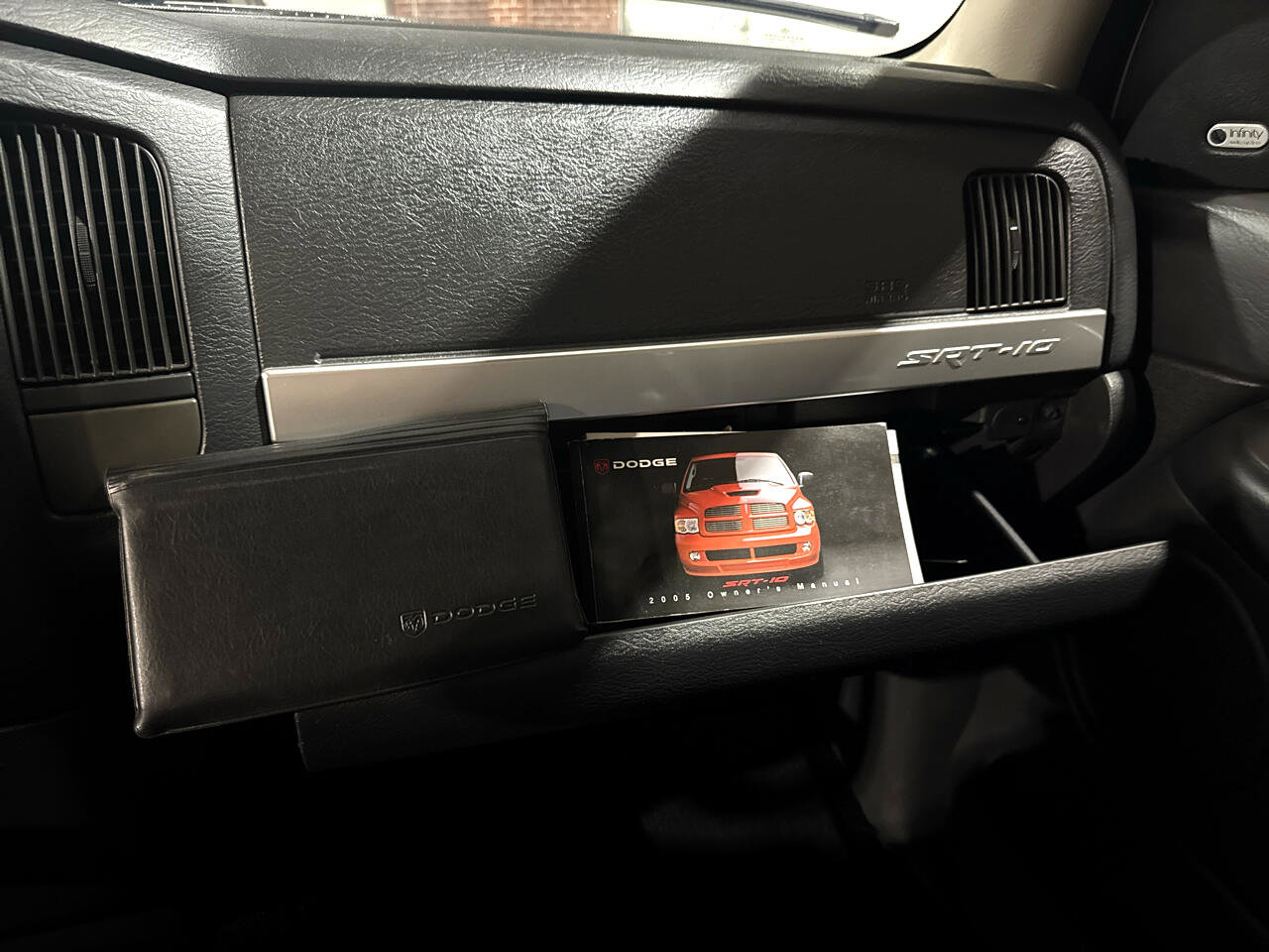 Used 2005 Dodge Ram 1500 Truck 2WD Quad Cab image 76