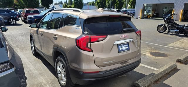 Used 2018 GMC Terrain SLE w/ Driver Convenience Package AWD/4WD image 2