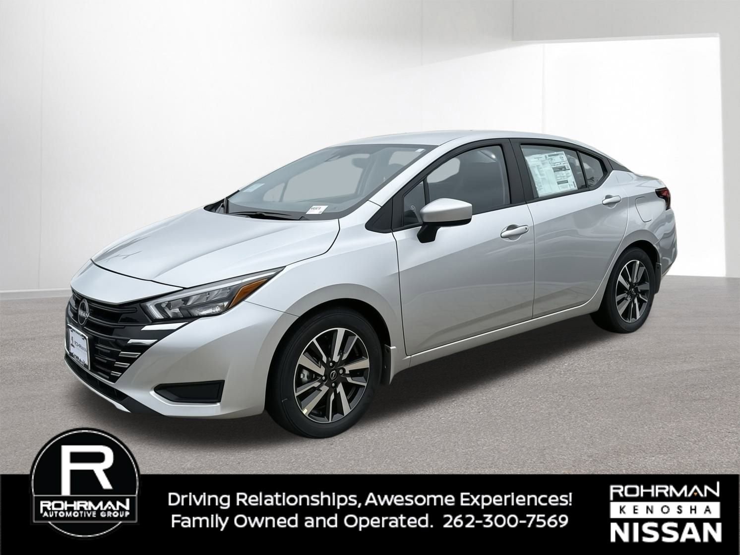 New 2025 Nissan Versa SV w/ Trunk Package