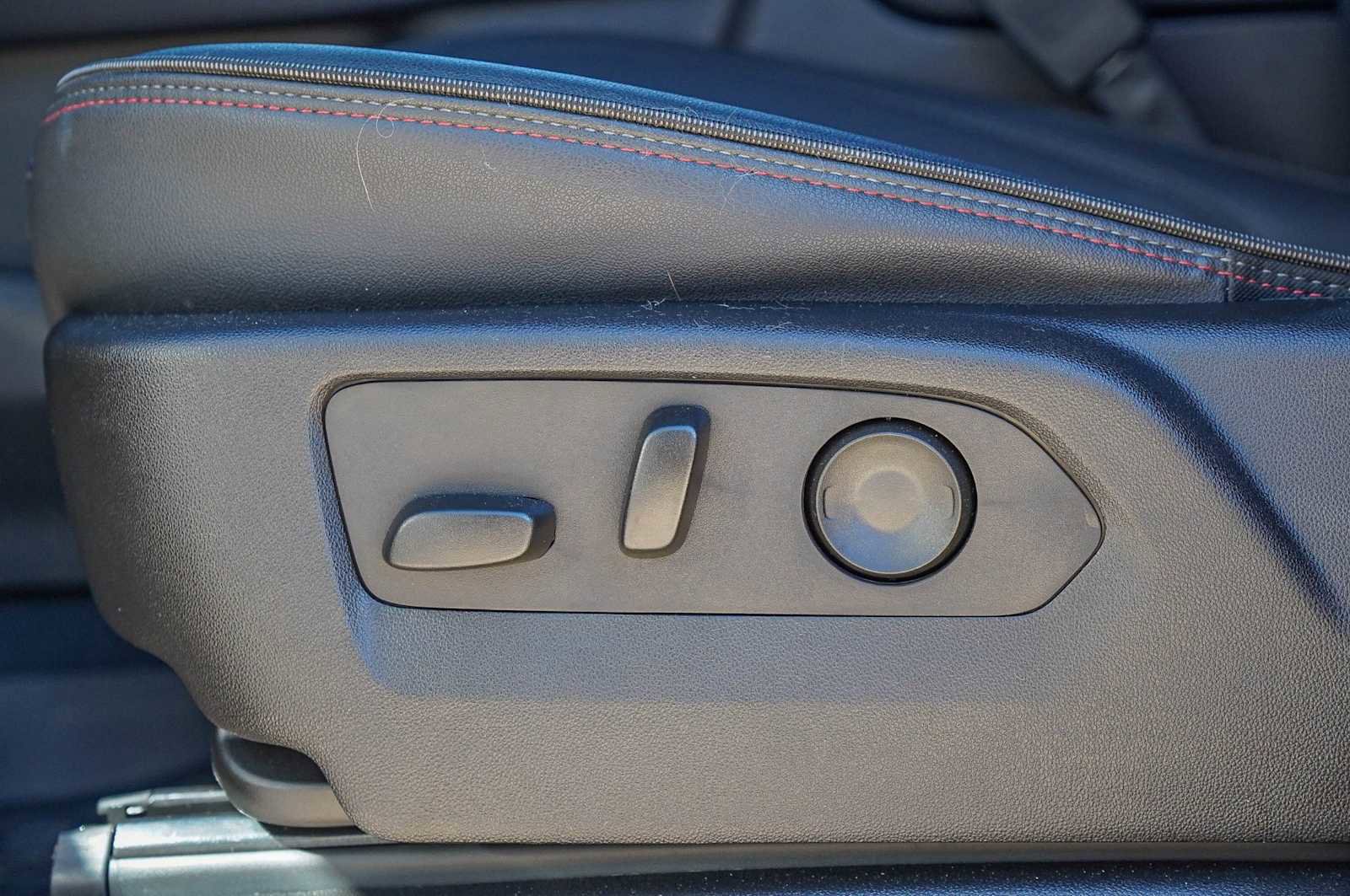 Used 2025 Chevrolet Tahoe RST w/ RST Capability Package image 23