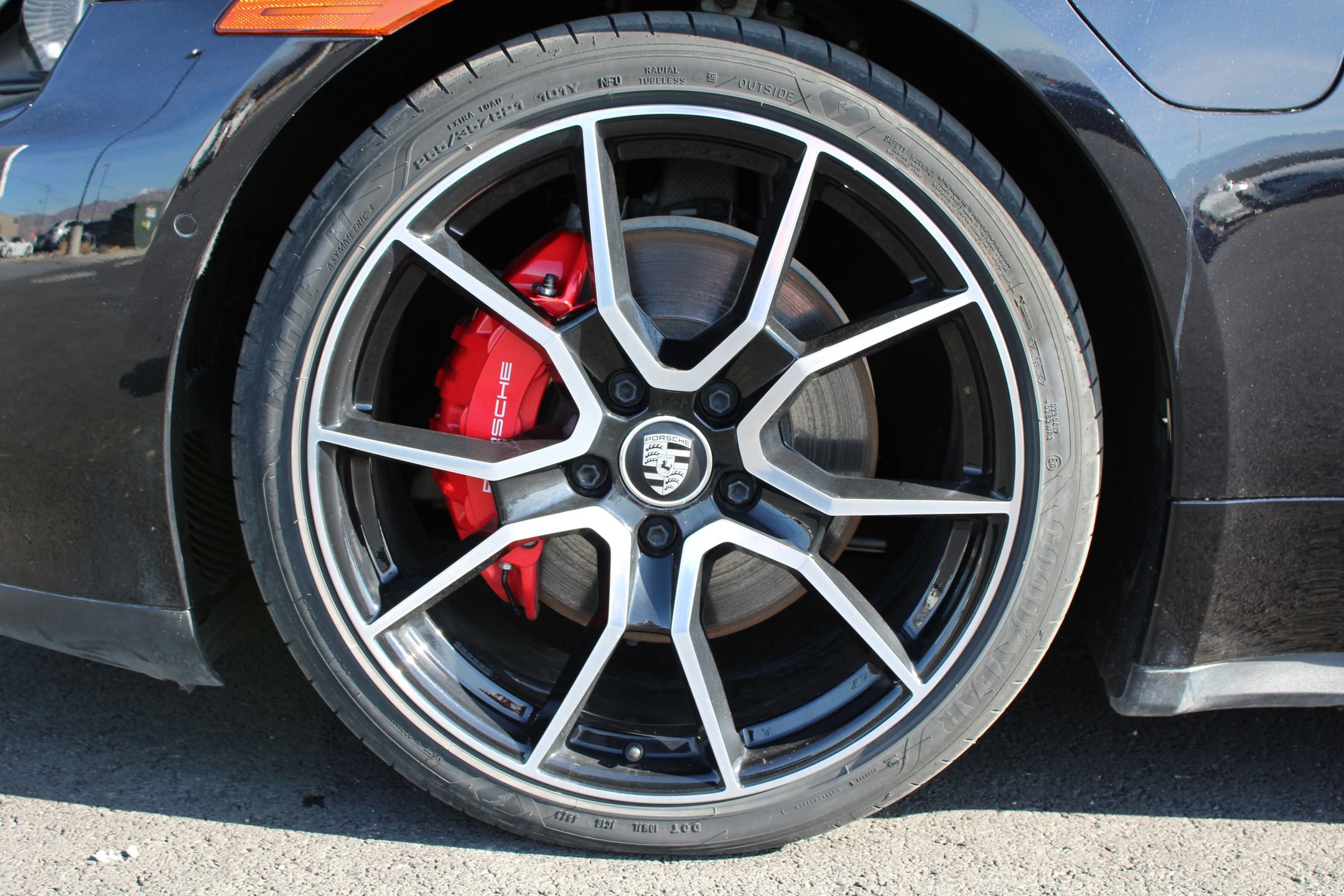 Certified 2024 Porsche Taycan 4S image 28