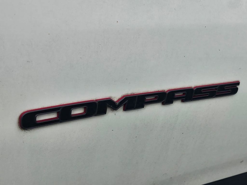Used 2019 Jeep Compass Trailhawk AWD/4WD image 17