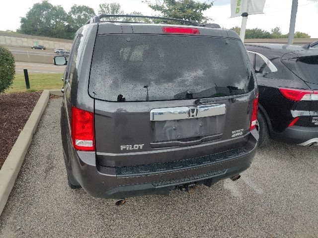 Used 2014 Honda Pilot Touring image 11
