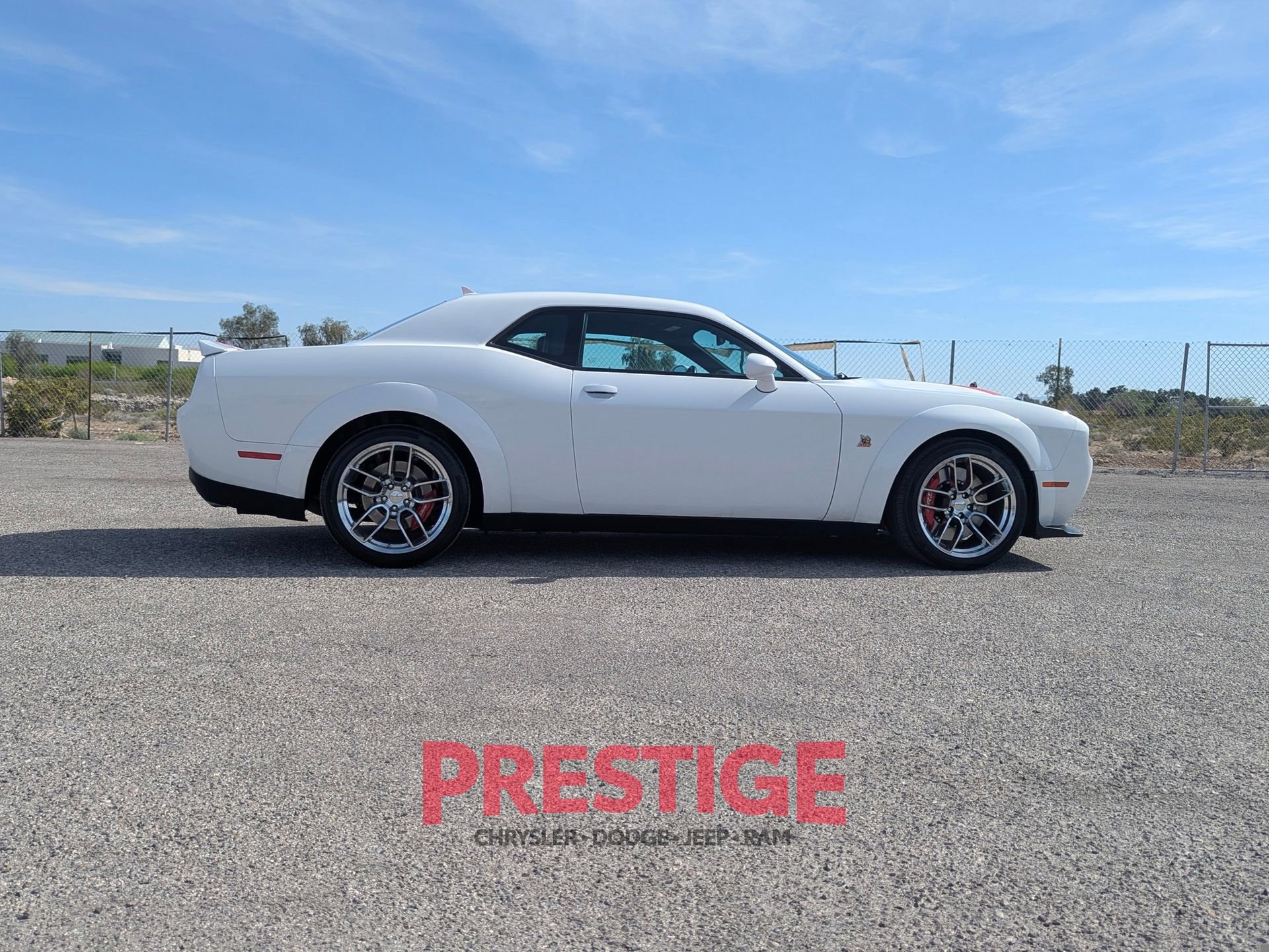 Used 2022 Dodge Challenger R/T Scat Pack RWD image 7