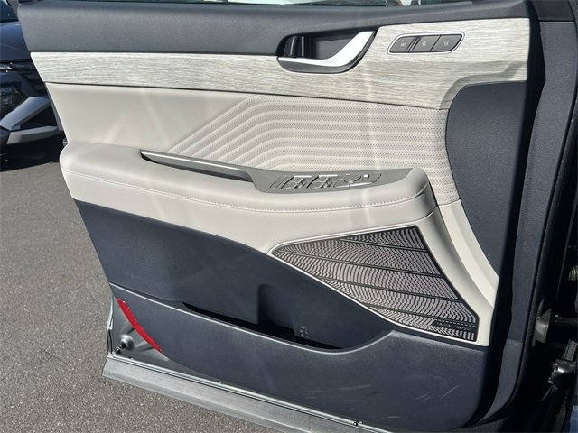 Used 2025 Hyundai Palisade Calligraphy image 26