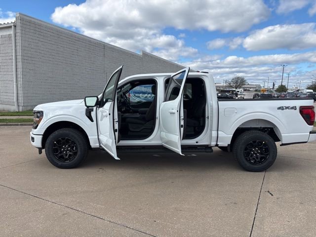 New 2026 Ford F150 XLT image 11