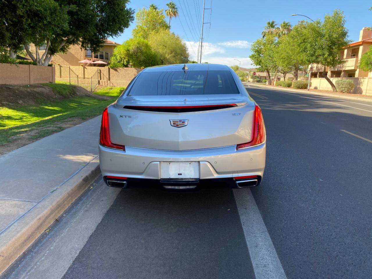 Used 2018 Cadillac XTS Luxury FWD image 7