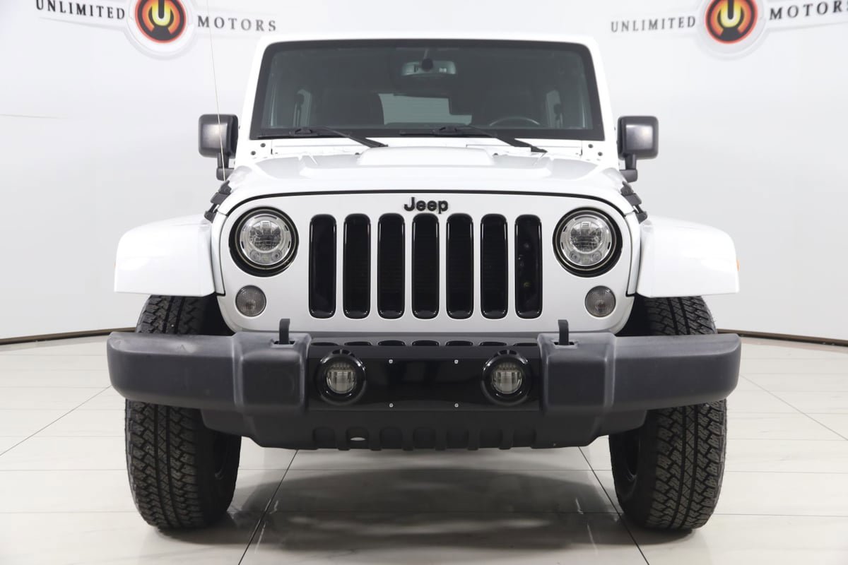 Used 2017 Jeep Wrangler Unlimited Sahara AWD/4WD image 44