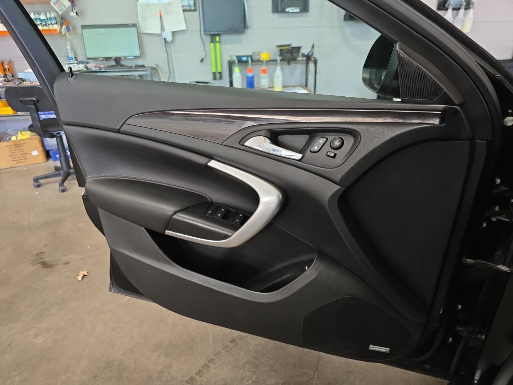 Used 2017 Buick Regal Premium FWD image 26