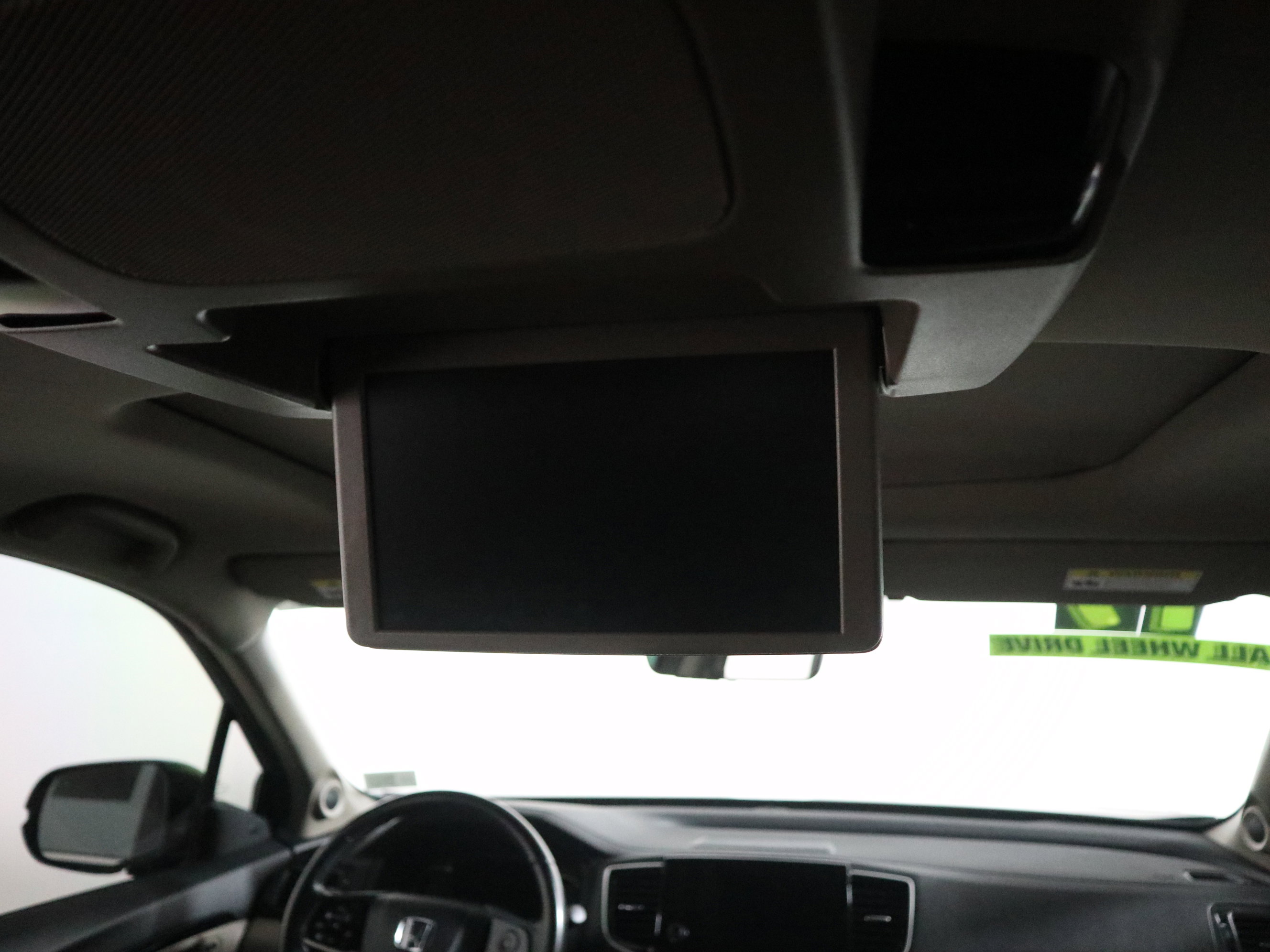 Used 2019 Honda Pilot Touring image 17