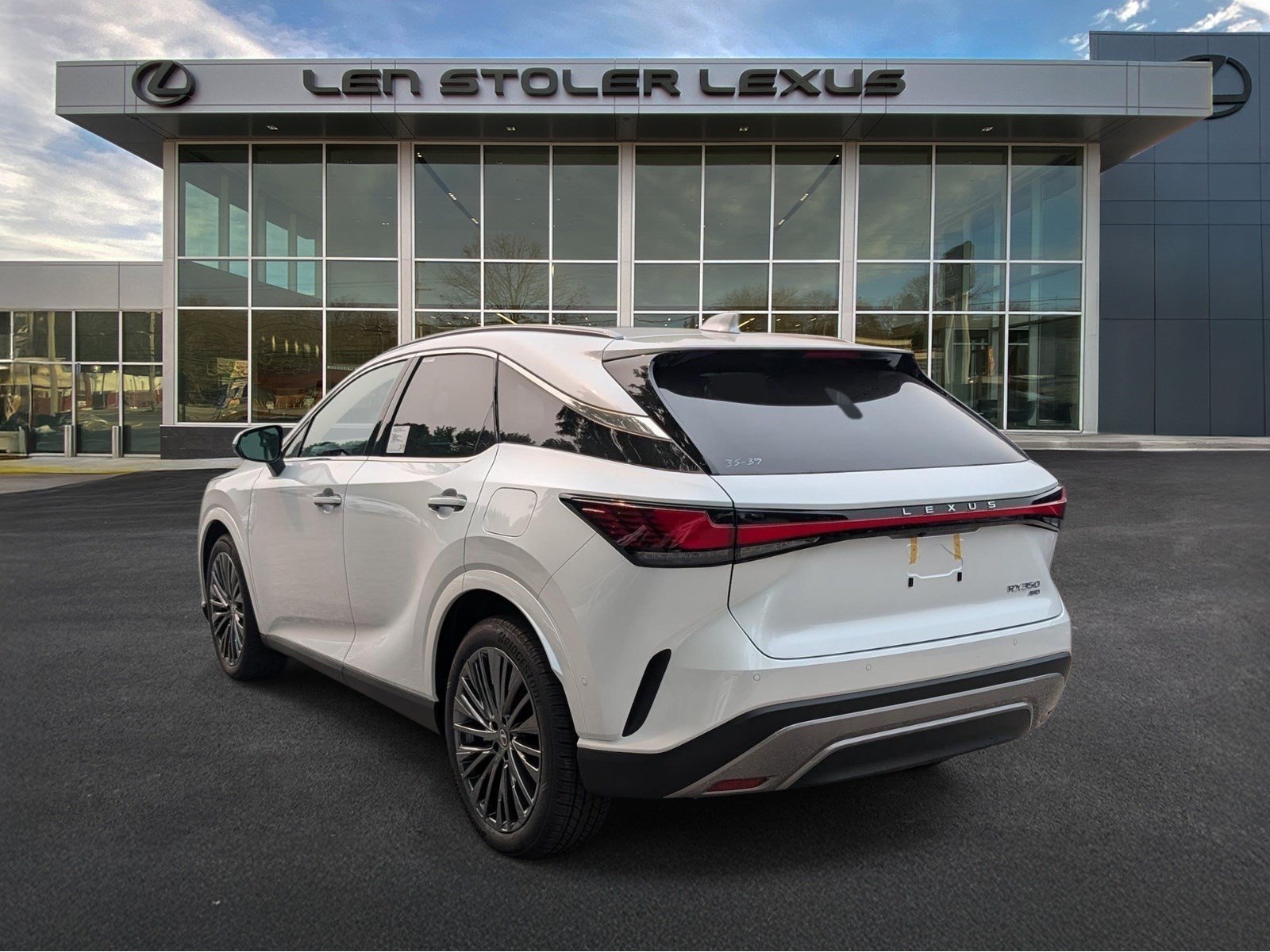 New 2026 Lexus RX 350 AWD image 3