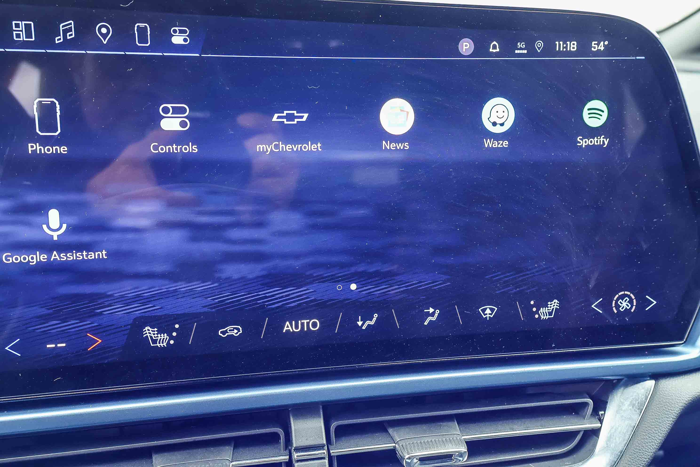 Used 2024 Chevrolet Equinox EV LT w/ LPO, Active Package image 5