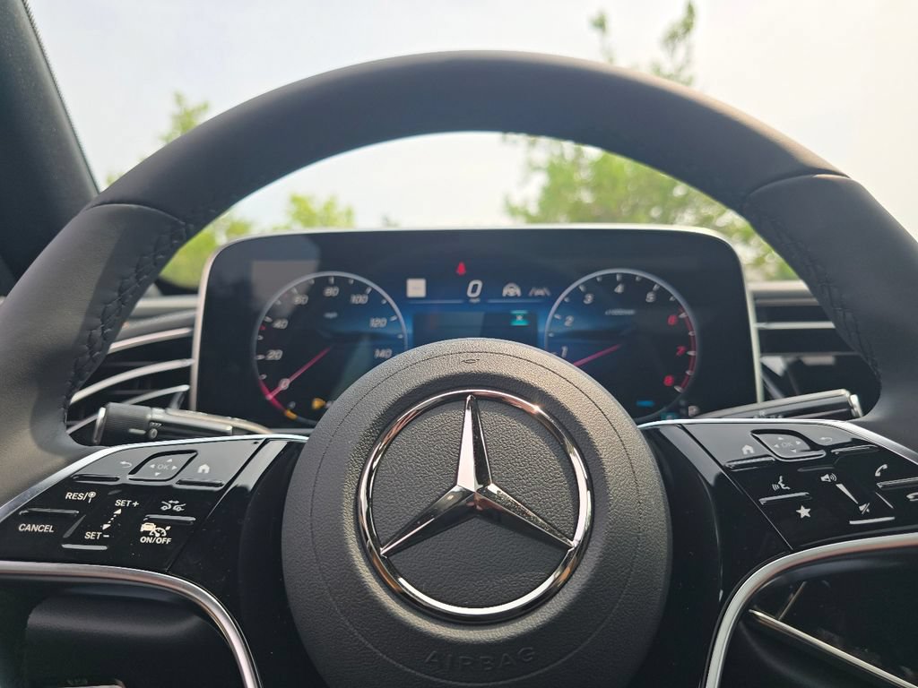 New 2027 Mercedes-Benz E 450 4MATIC Sedan image 29