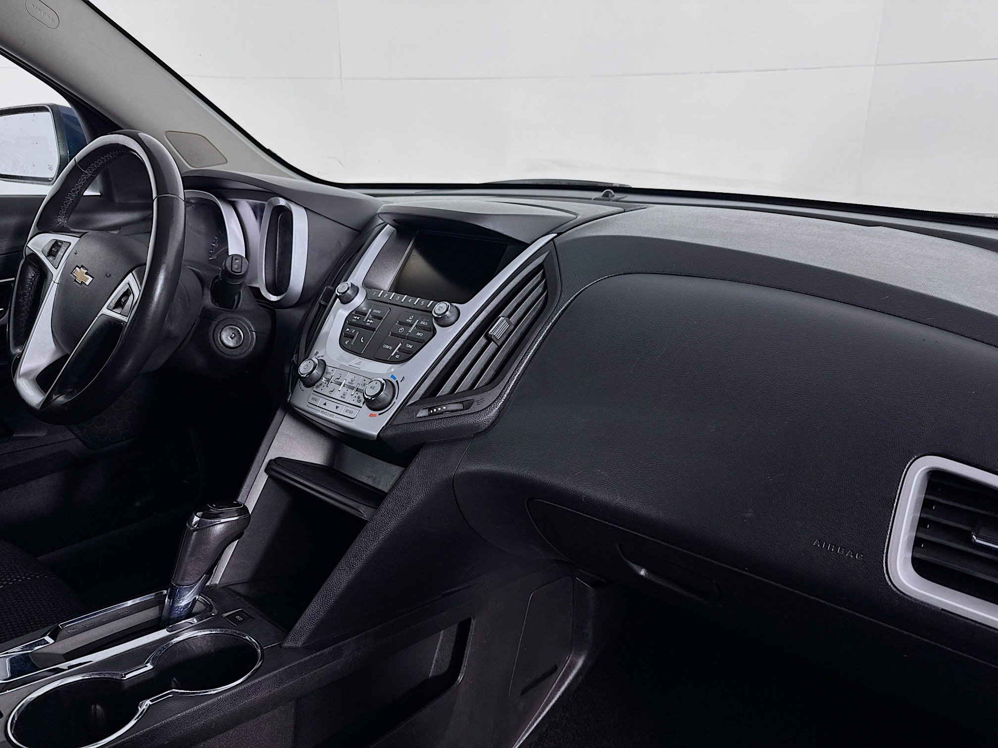 Used 2016 Chevrolet Equinox LT w/ Convenience Package image 28